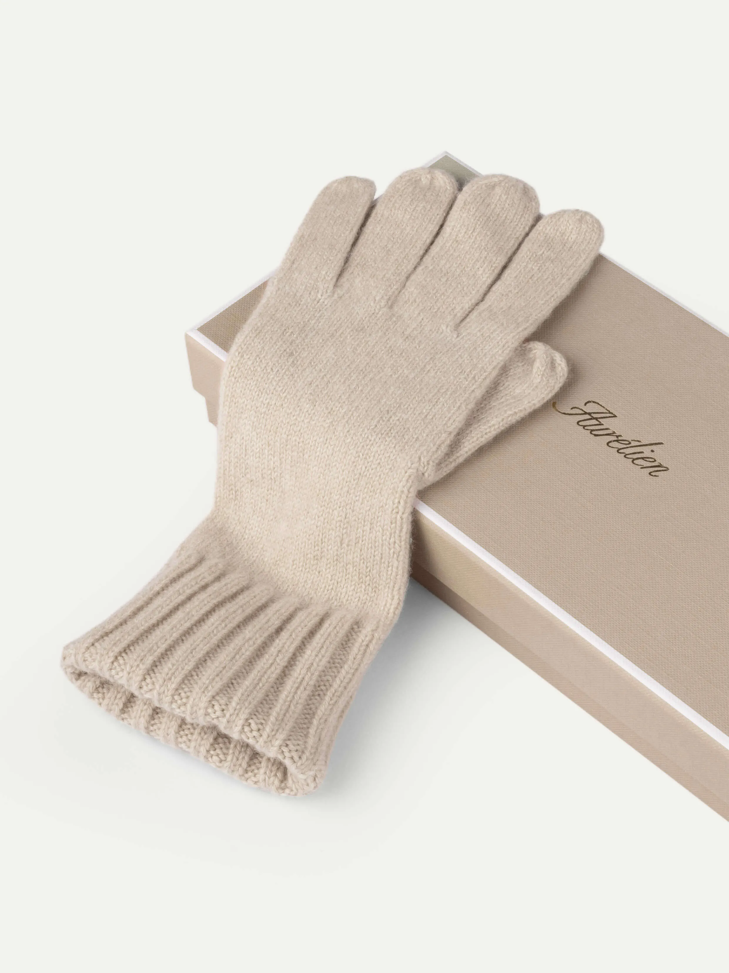 Beige Wintertime Gloves