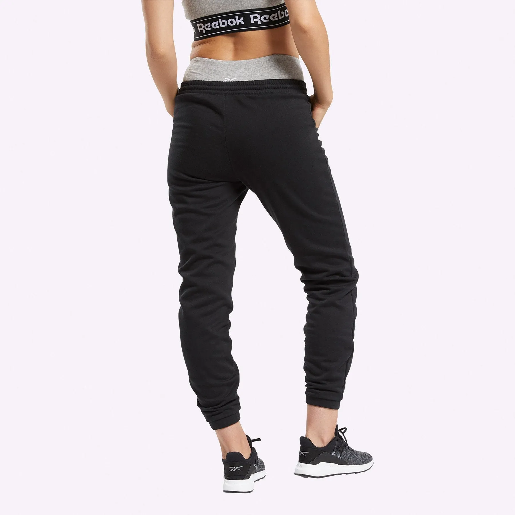 Reebok - Women's Training Essentials Fleece Pants - BLACK